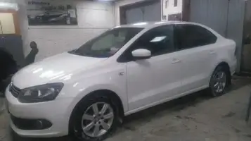 VOLKSWAGEN POLO 2013 PANDORA